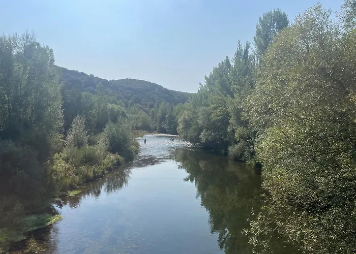 At La Era De Cerezales del Condado